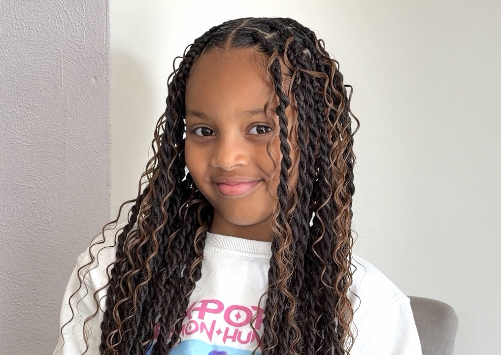 Girls - Smedium island twists + Goddess curls 