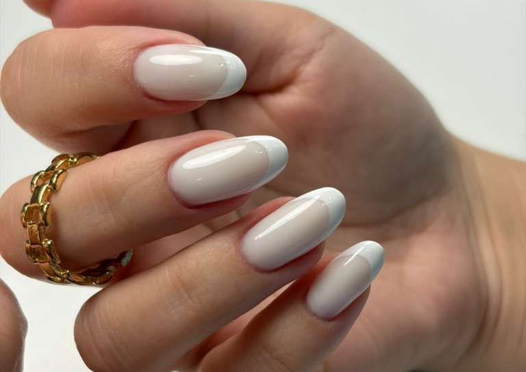 Builder Gel LUXE + Manicura Rusa (#4 y #5)