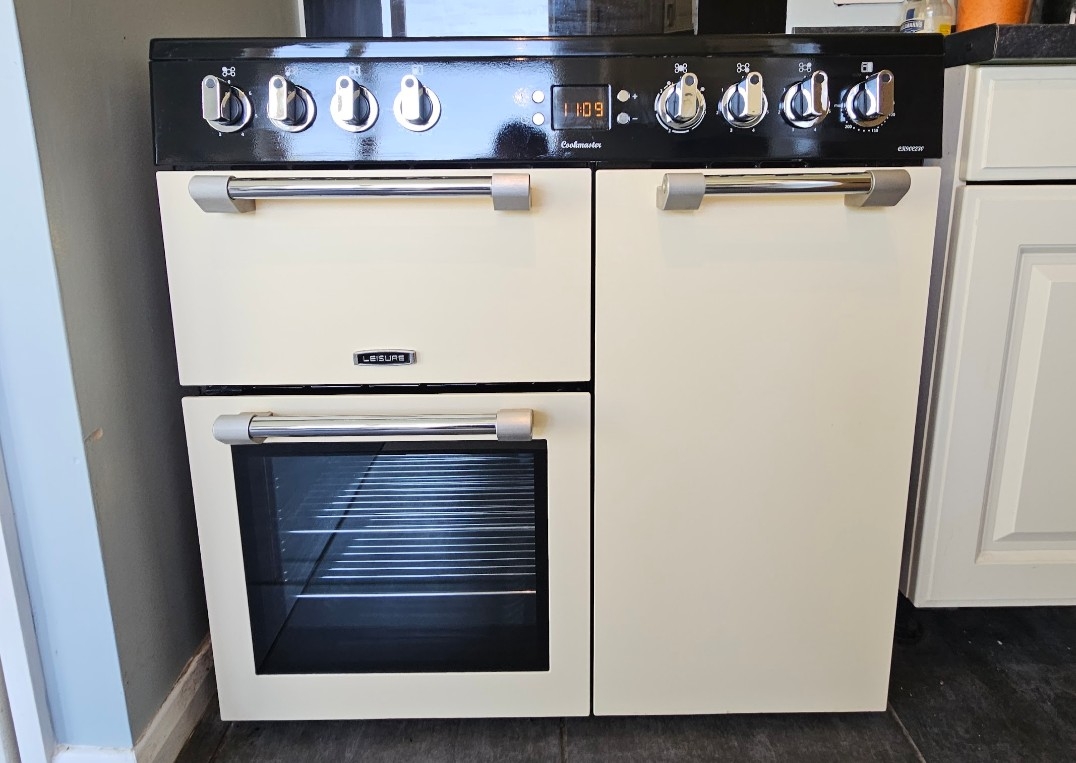 Range Clean (Electric Hob)