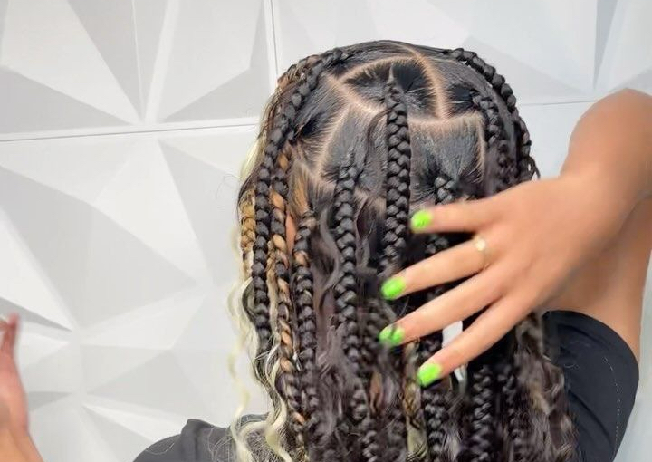 Large boho knotless bob