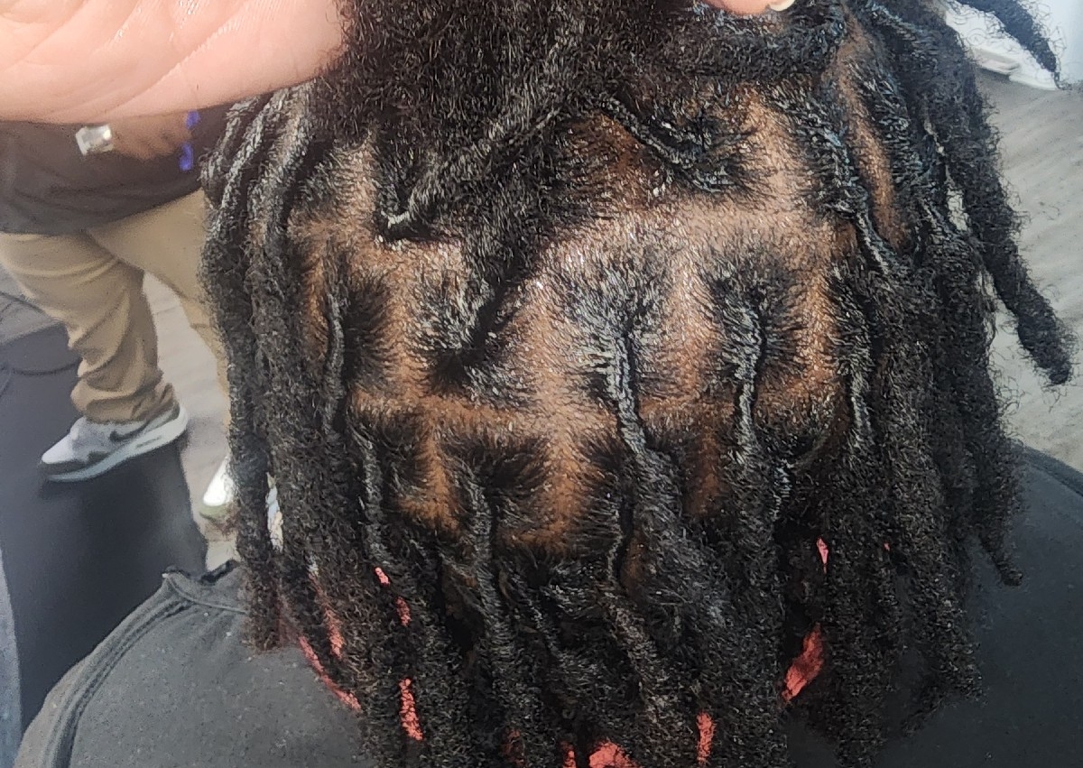 Adults wash and retwist 