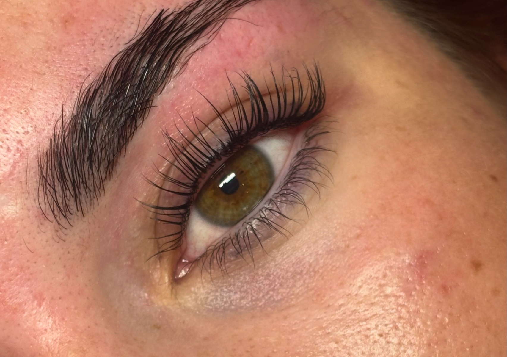 Lash lift & tint 