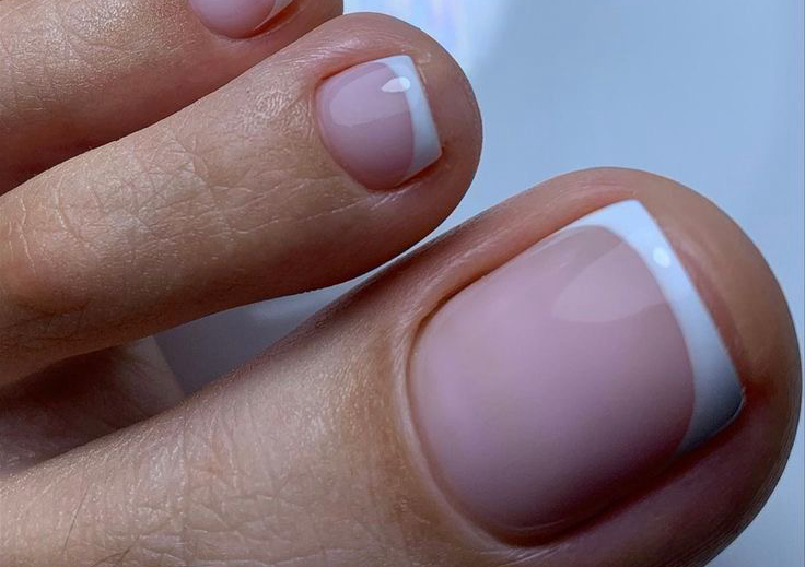 Full set acrílico en pies con gel 👣