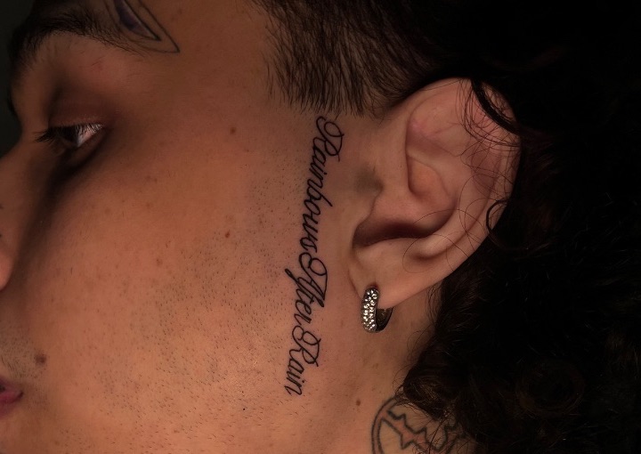 Less than palm size (4 inch max)