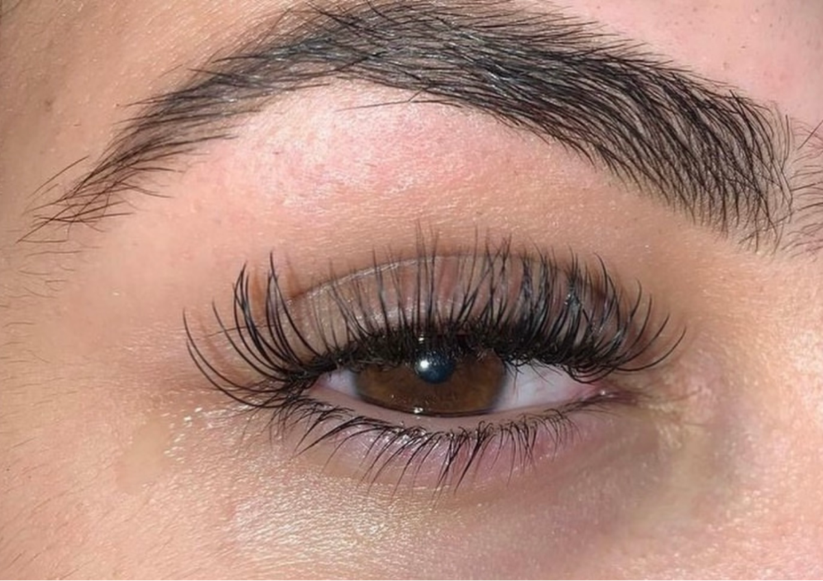 Classic lashes