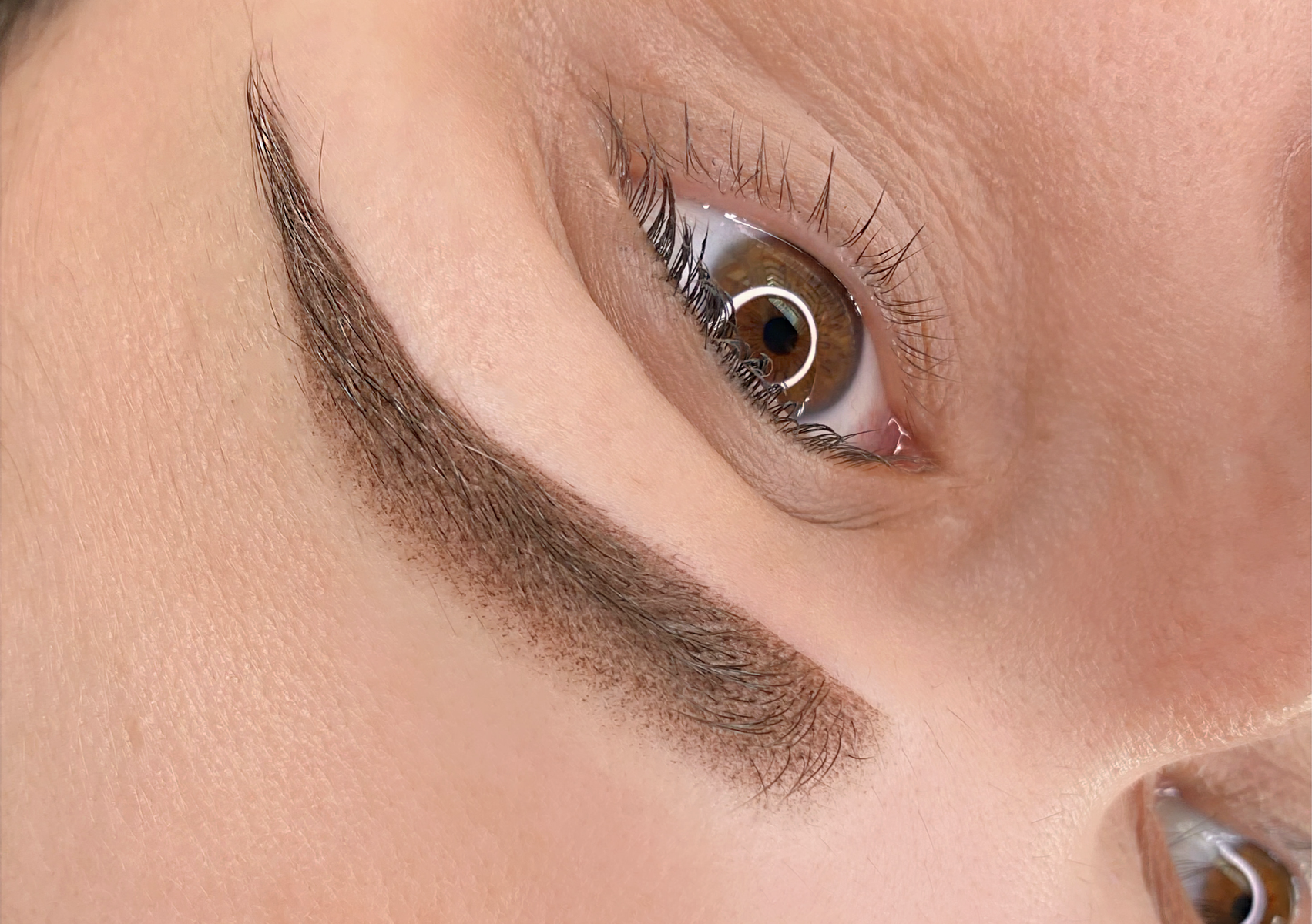 Powder Brows (semi permanent make up)