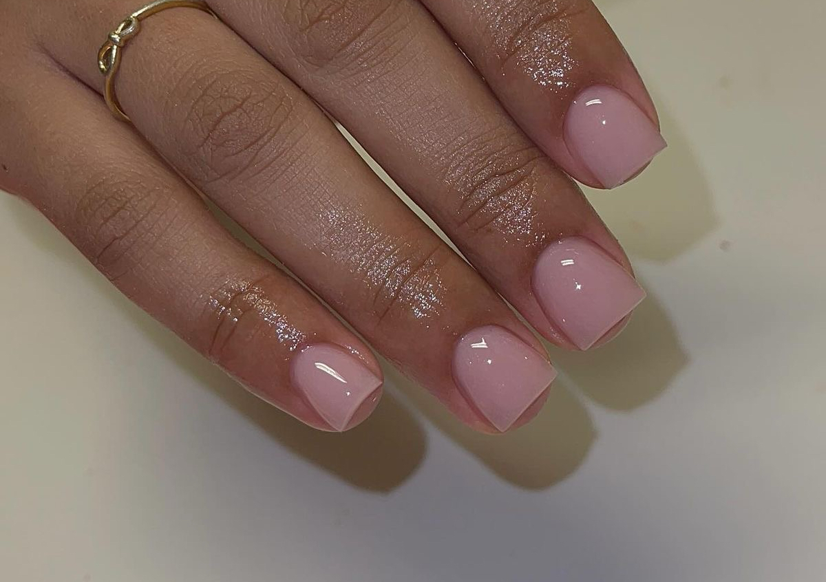 Mini length acrylic full set nails