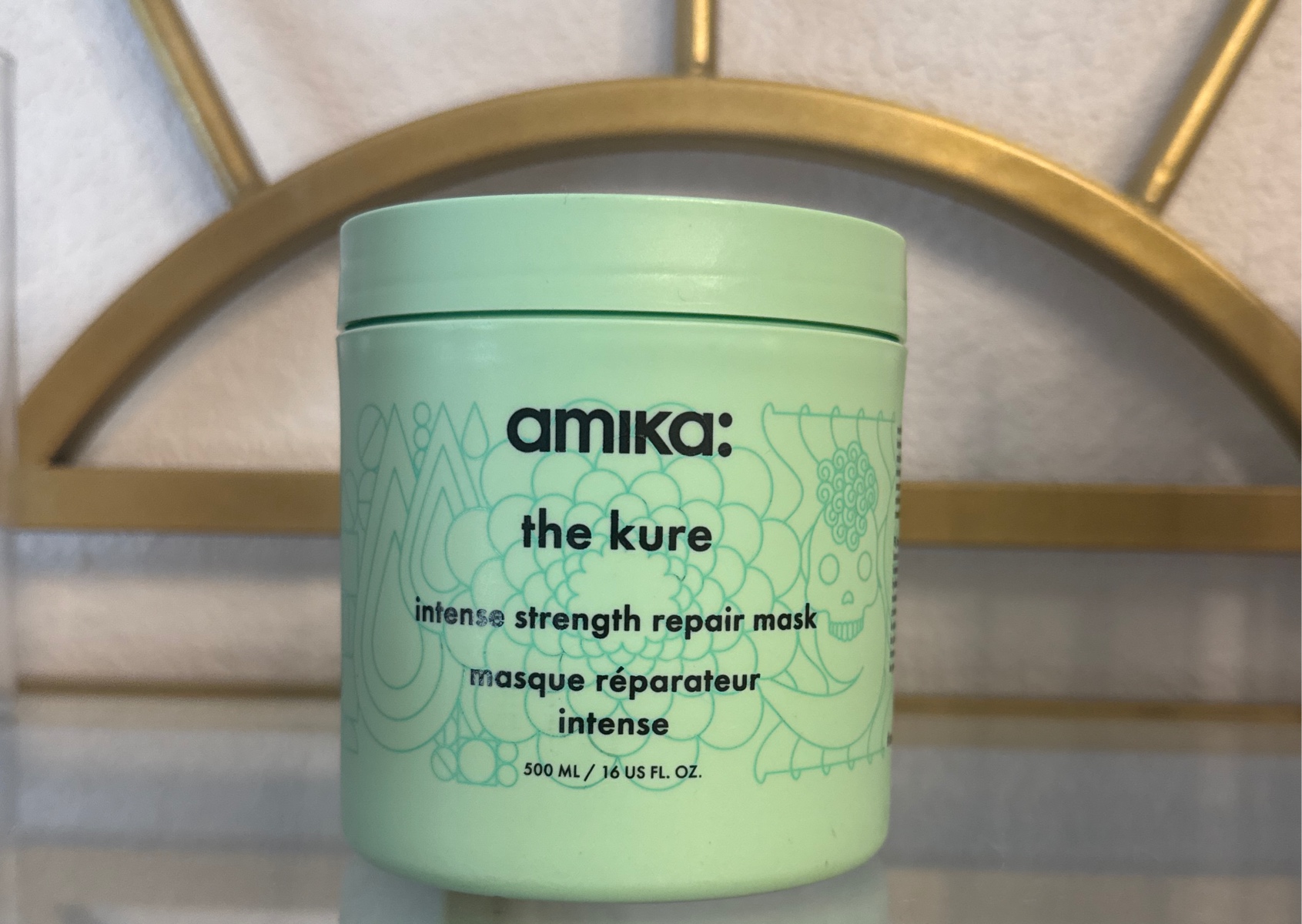 Amika Hair mask