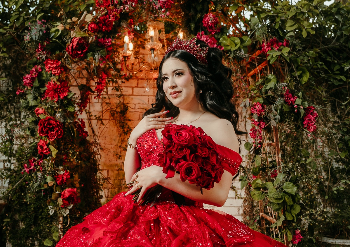 Full Volume Quince Hair & Makeup 