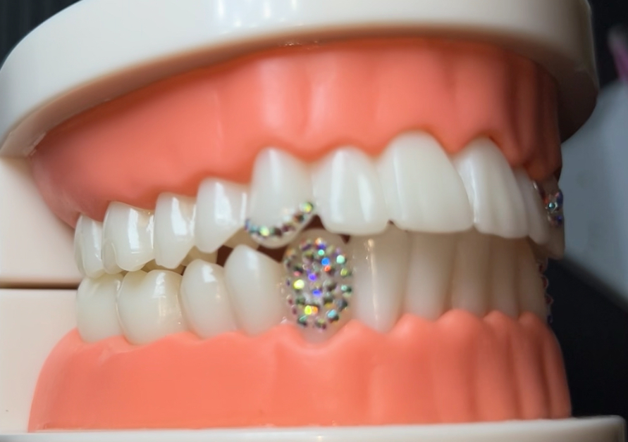 Crystal Candy & Outline 