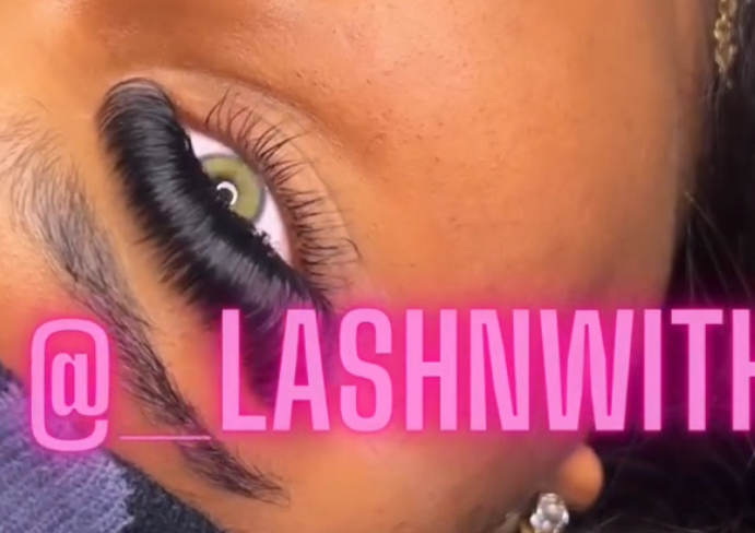 𝐁𝐨𝐭𝐭𝐨𝐦𝐬