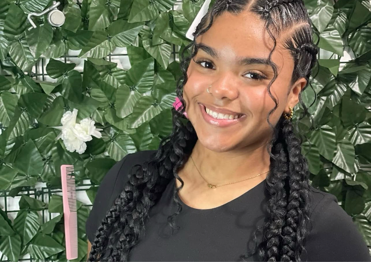 4 trenzas con rizos 