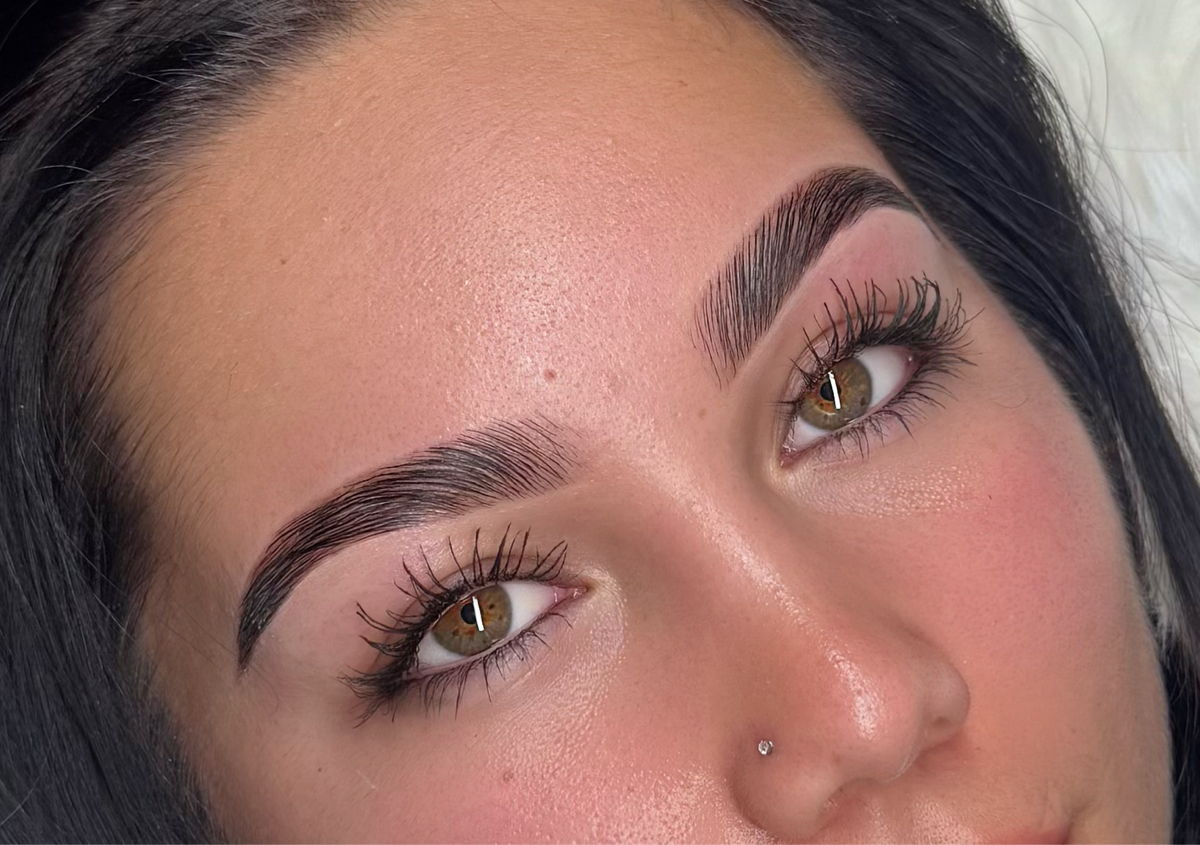 Brow lamination, wax & hybrid tint