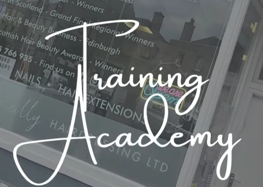 Teen Hair Workshop Training / Bouncy Blow Dry & Pin Curls Feb 2026 