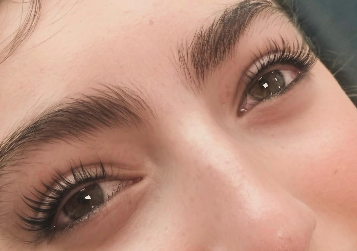 Luxury Lash Lift  Experience 