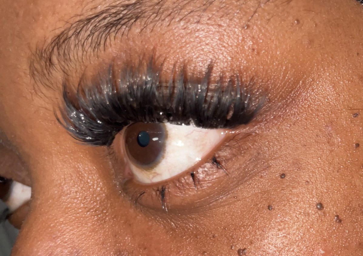 Volume Lash Clusters