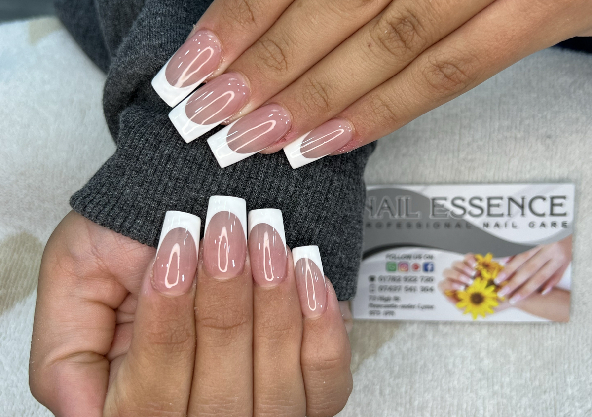 French Tips Acrylic - Gel Base