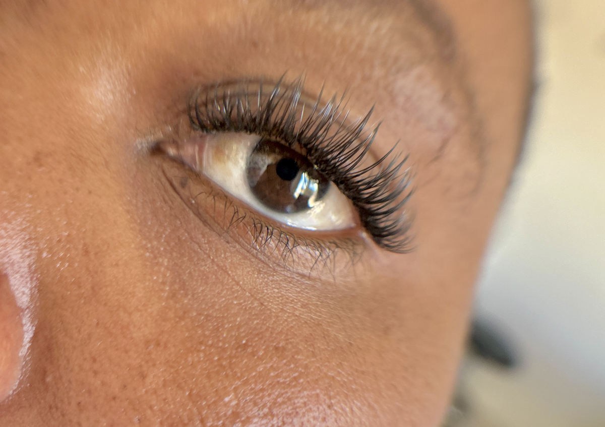 Classic lashes /hybrid /voulumr 