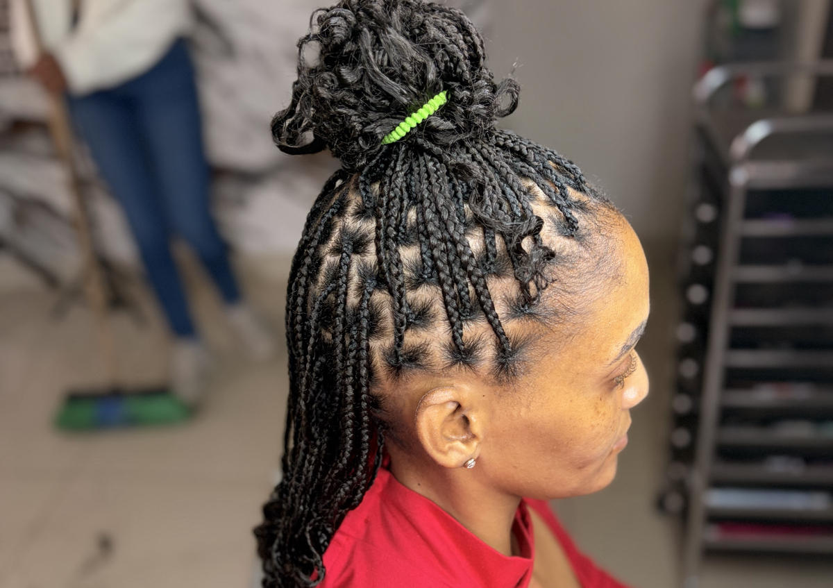 Short knotless brairds 