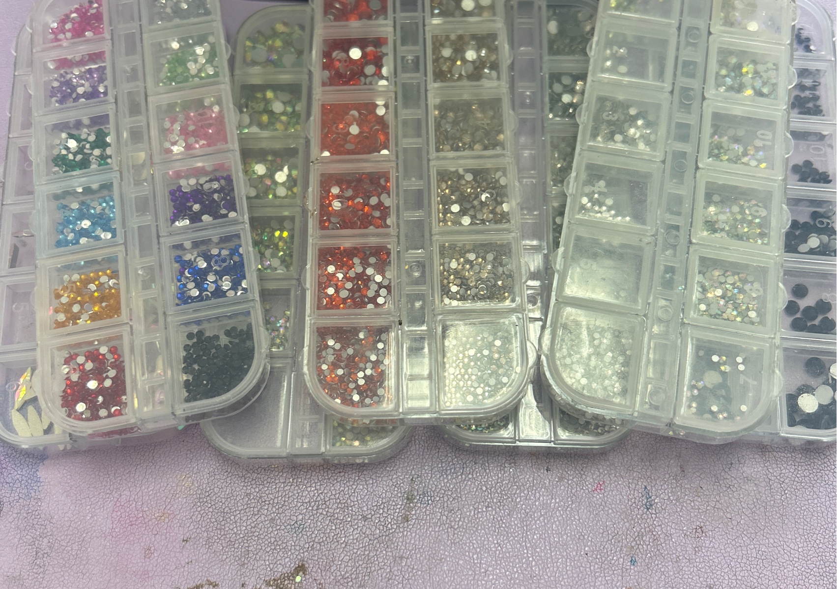 10 Rhinestones