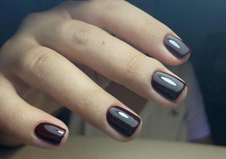 Semi Apex ~ Protecție pe unghia naturală