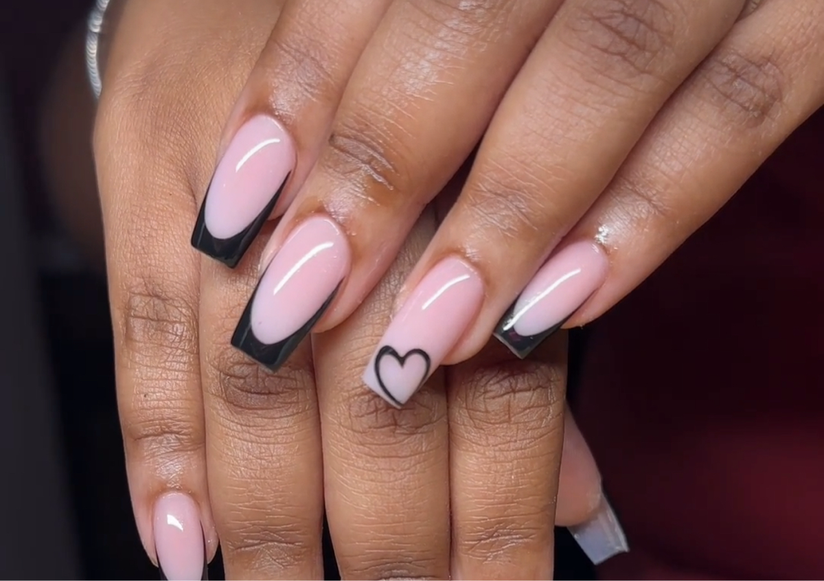 French tips w/ accent nail