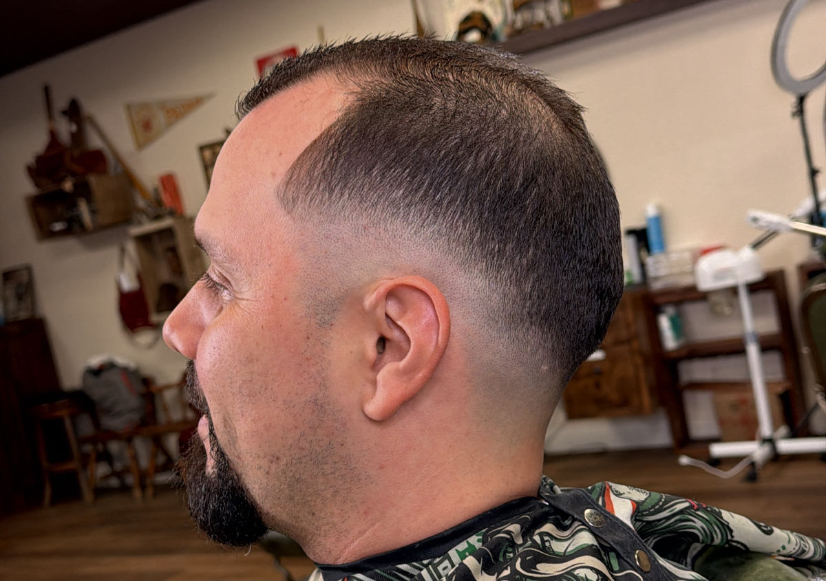 Gentlemen’s Haircut 