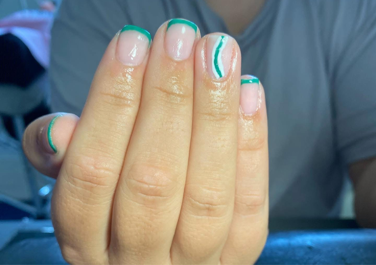 Gel nails with nail art 