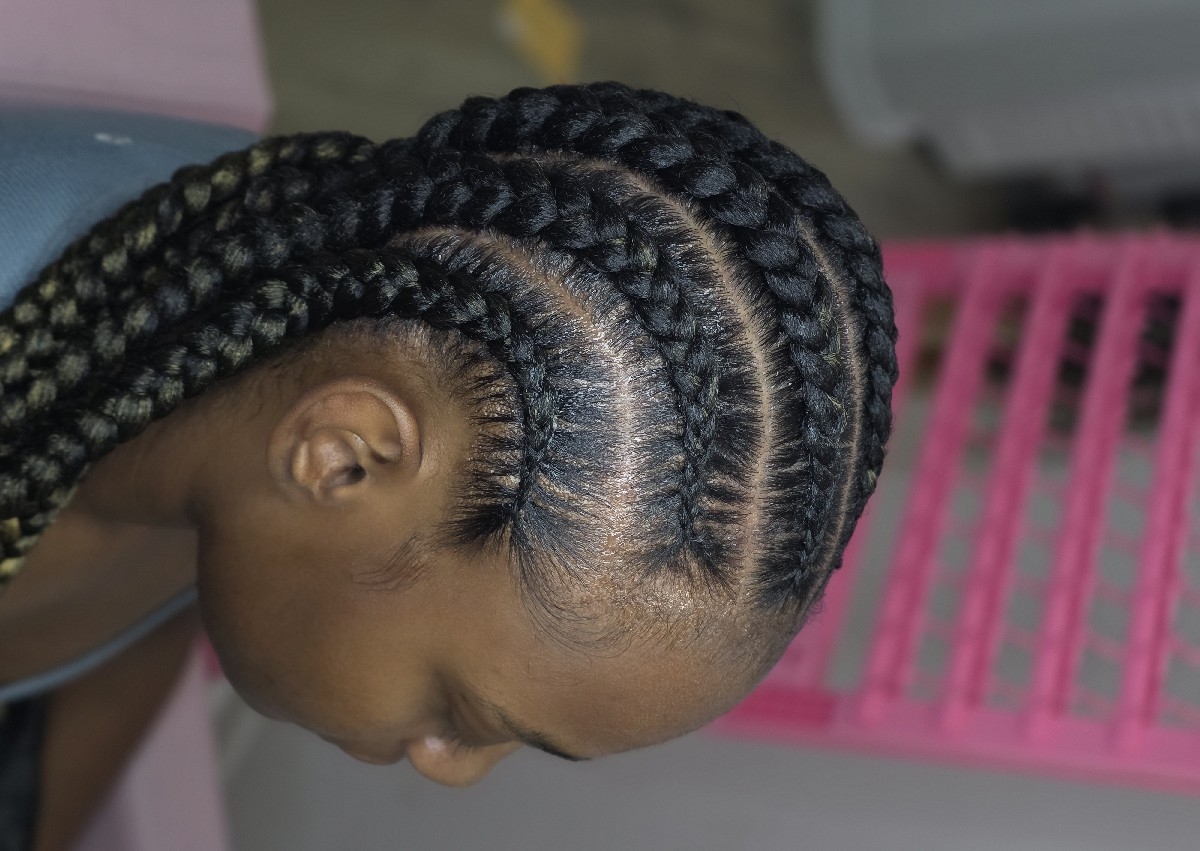 4–6 Feed-In Cornrows	Natural Length	