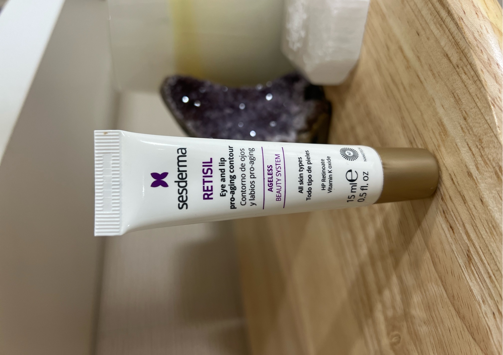 RETISIL eye and lip pro-aging contour