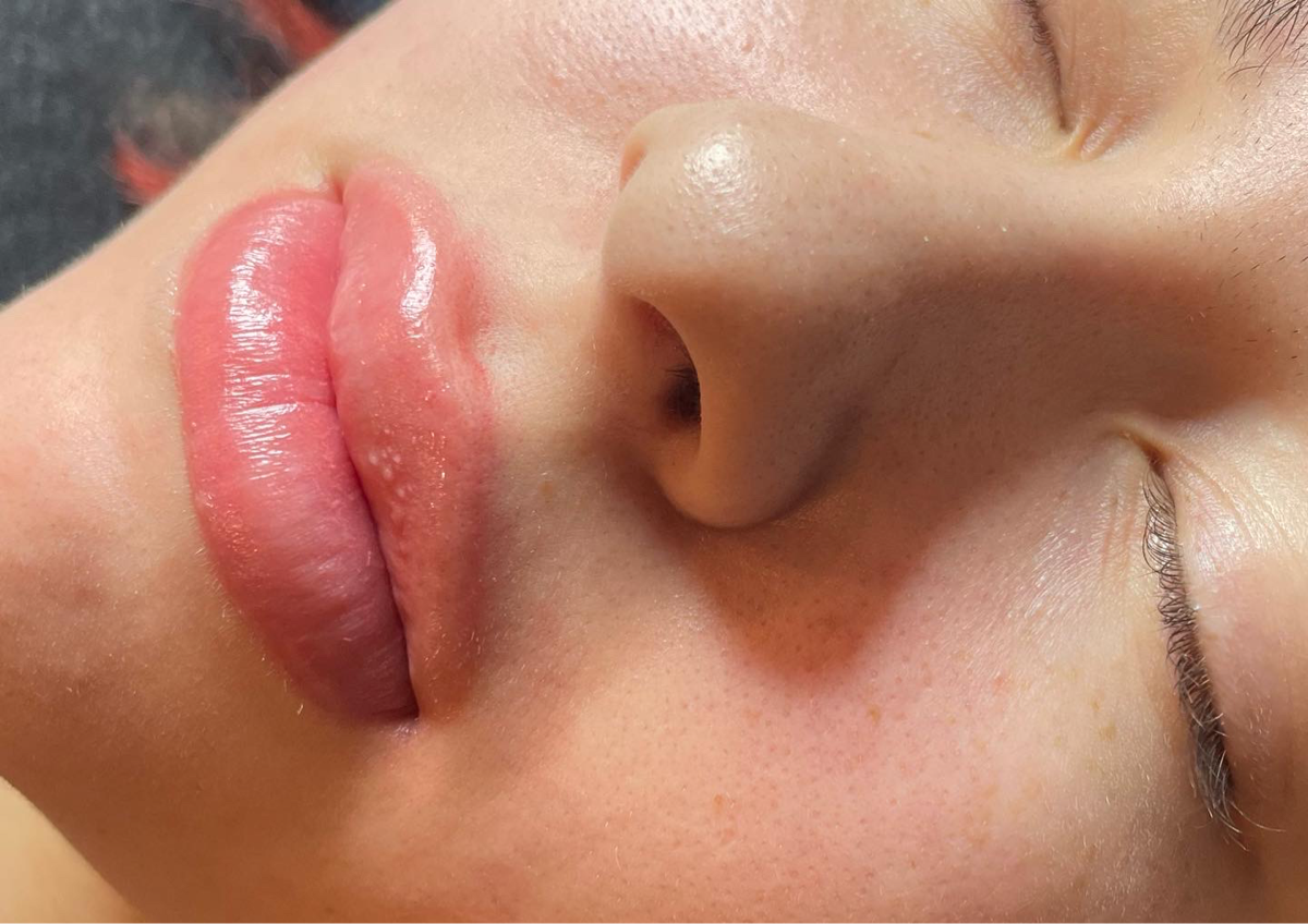 Lip Blushing (1st Session)