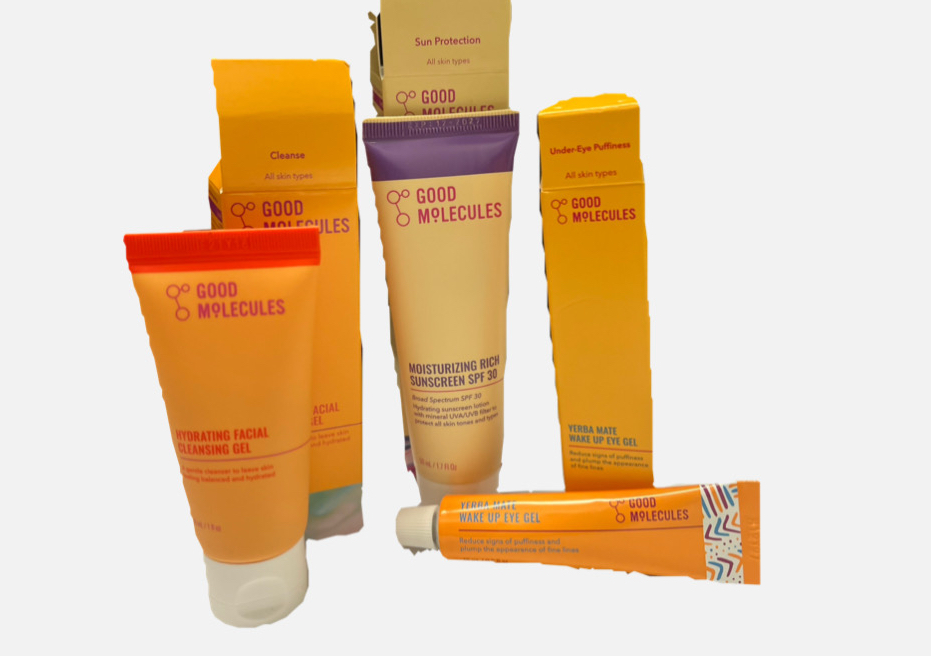 SKINCARE SETS
Firm, Plump & Glow Set💧