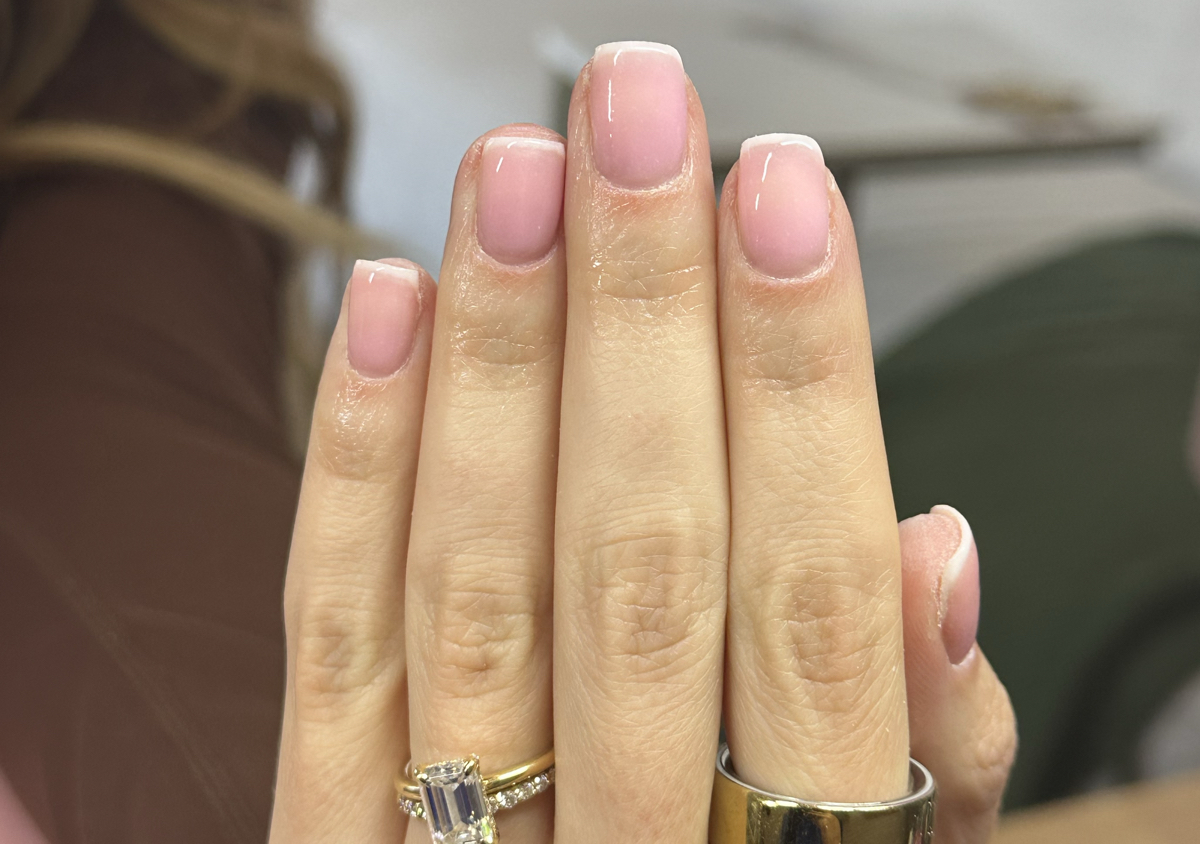 French tip all 10 nails - gel mani