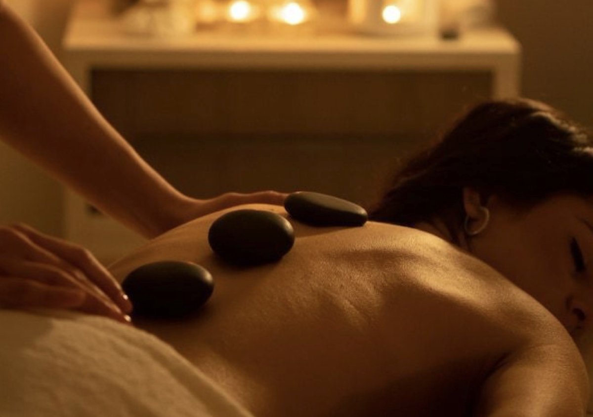 Therapeutic Massage / WOMEN ONLY