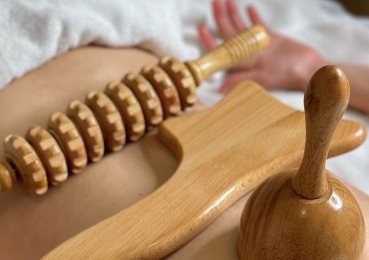 Body-sculpting massage  - WOMEN ONLY 