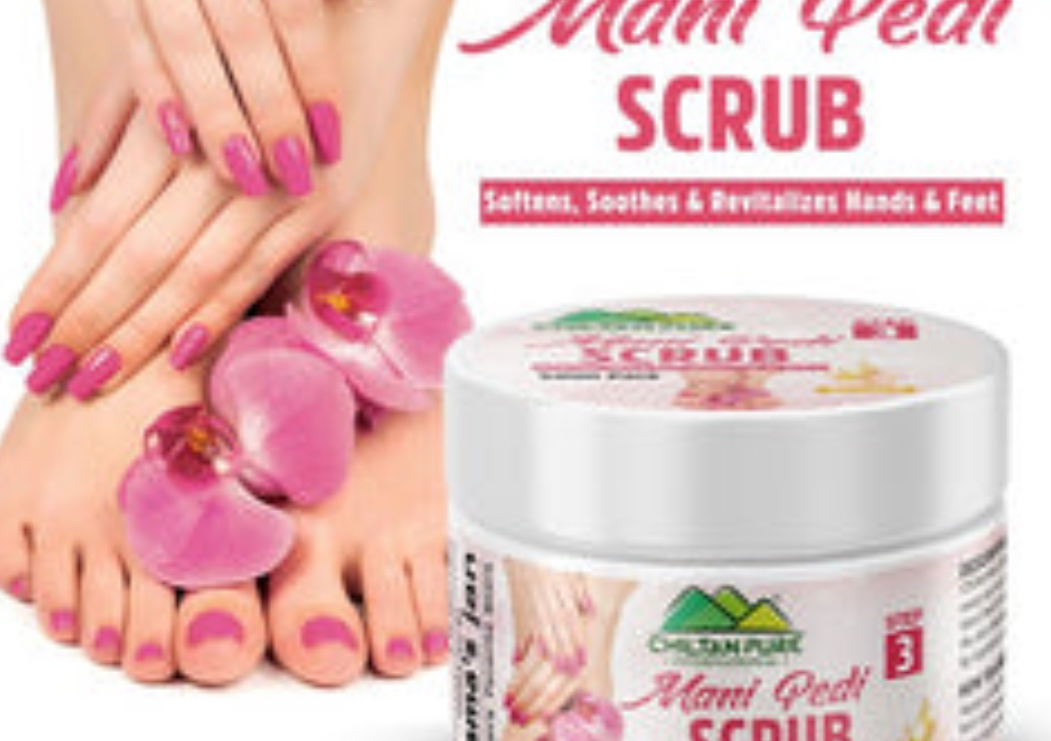 Acrylic set and toes with scrub and bath