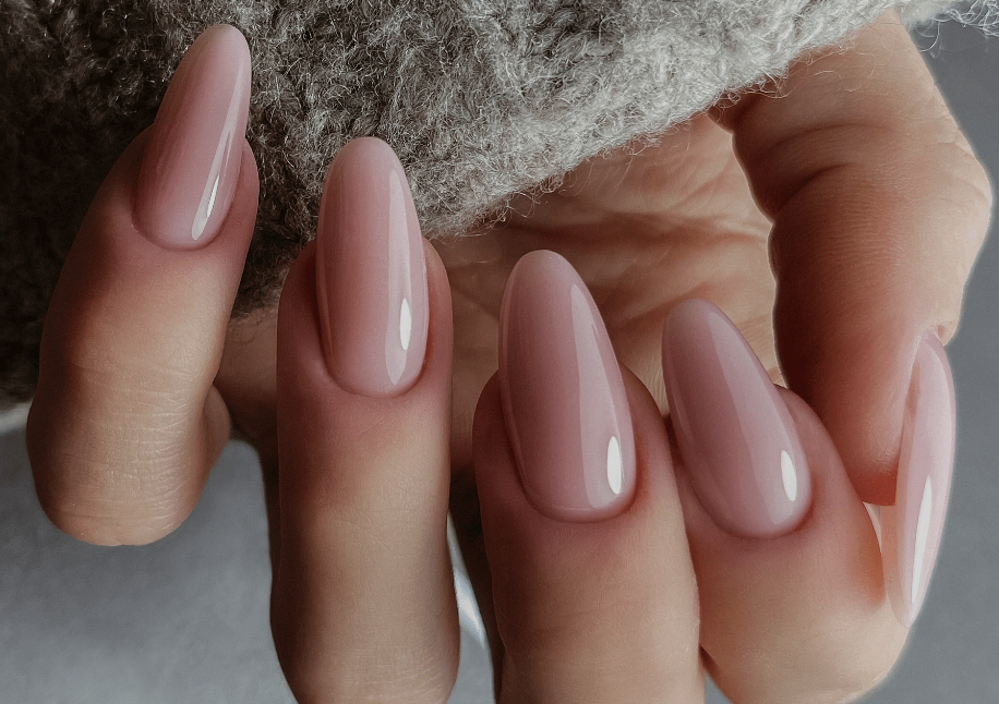 Gel manicure