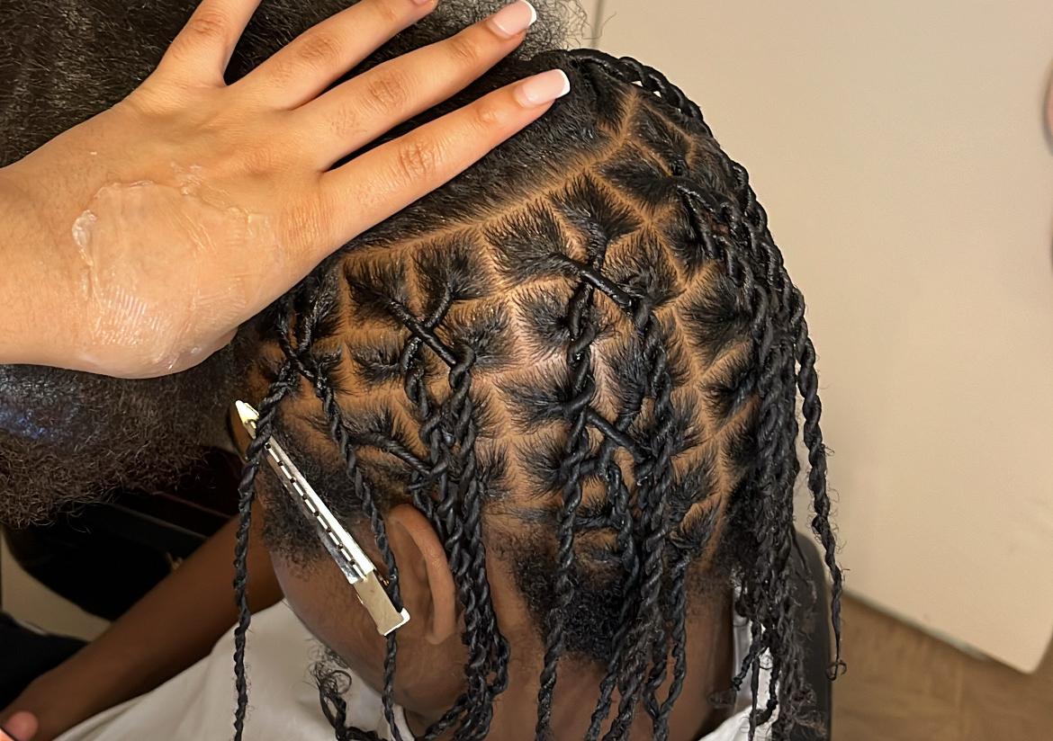 Off-White Twists