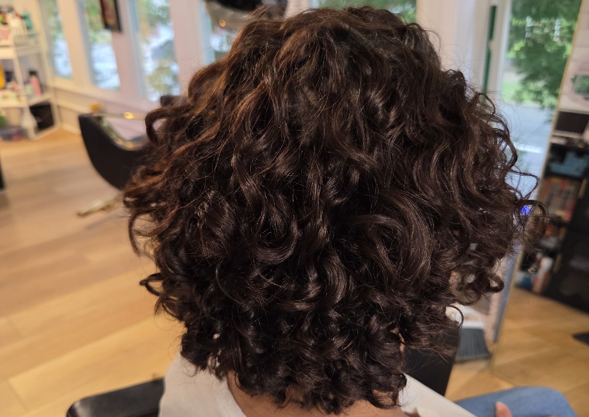 Curly Haircut (New/Overdue Clients)