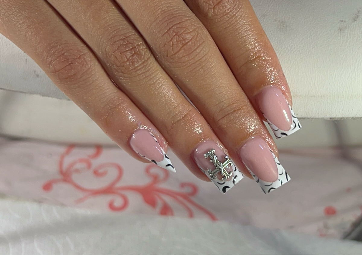  medium short / short