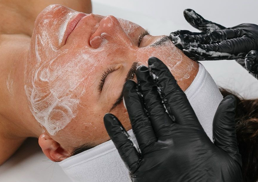Limpieza facial clásica ( Classic facial cleansing) 