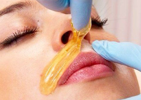 Bozo, depilación (Mustache waxing) 