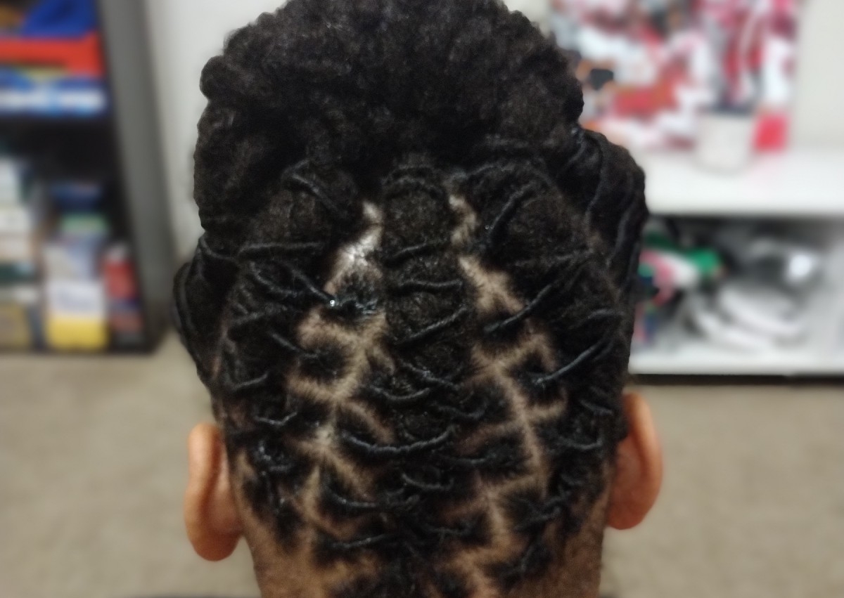 Loc Retwist (starter locs)