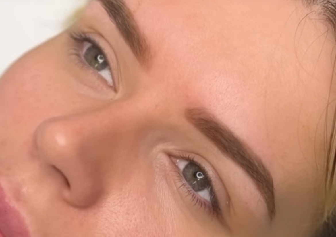 Ombré Brows