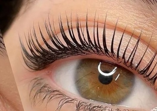 Lash lift + tint combined with massage