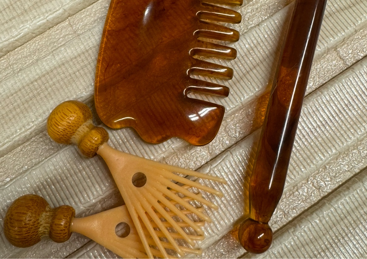 Three-Comb Scalp Therapy