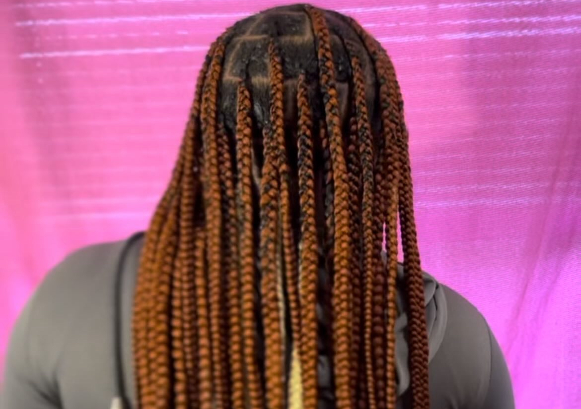 Medium Knotless