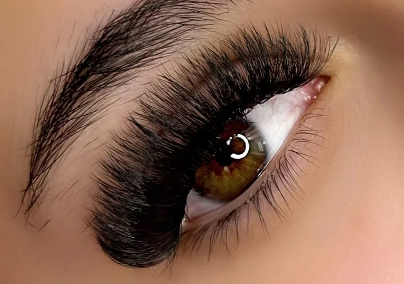 Lash Extensions (micro clusters) VOLUME 