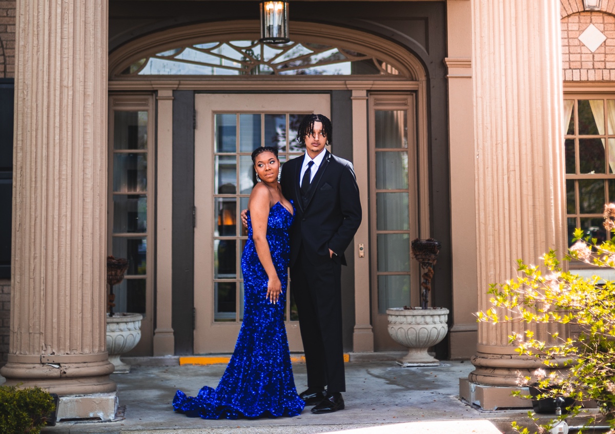 Prom Gold  (15) Hi-Resolution Images/ (2) locations 