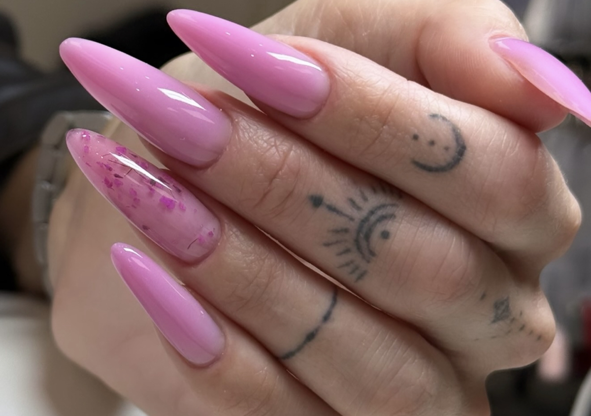 Nail extensions (one color)